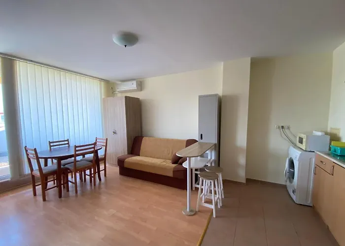 Nessebar Club 226 Апартаменты *